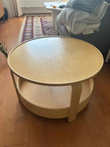 IKEA Borgeby salontafel beschikbaar voor biedingen
