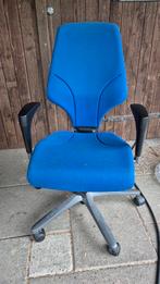 2 nette bureaustoelen, Ophalen, Gaming bureaustoel, Gebruikt, Zwart