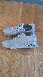 Nieuw taupe Skechers slip-ins maat 38, Skechers, Overige kleuren, Ophalen of Verzenden, Sneakers of Gympen