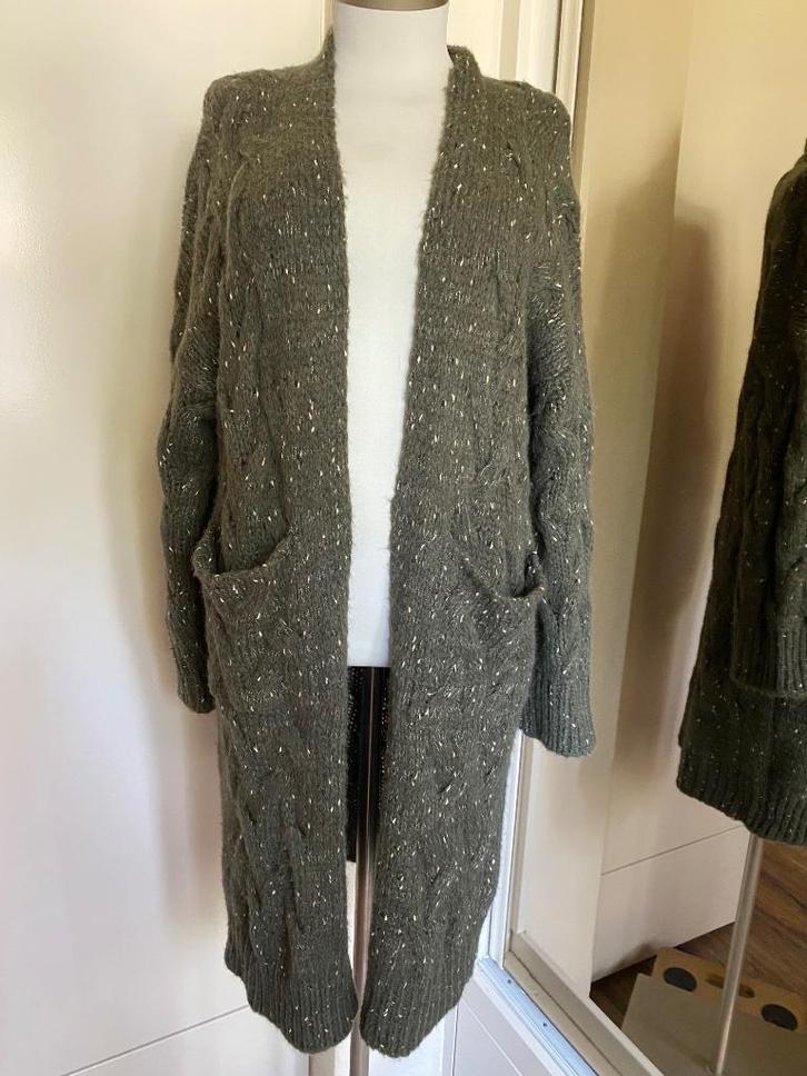 lang vest Made in Italy L groen/creme wol, Kleding | Dames, Truien en Vesten, Zo goed als nieuw, Maat 42/44 (L), Groen, Verzenden