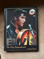 Elvis The King Remembered - Boek met CD, Ophalen of Verzenden, Zo goed als nieuw, Artiest