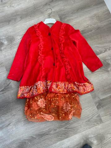 Zelfgemaakte carnavalsoutfit rood meisje beschikbaar voor biedingen