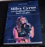 Miley Cyrus Een sloopkogel met een hart van glas *gloednieuw, Ophalen of Verzenden, Nieuw, Film, Tv en Media