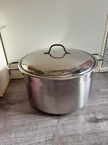 Laurita grote ( horeca ) pan +- 121L beschikbaar voor biedingen