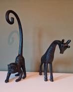 Dieren beeldjes - zwart - aap en giraf, Ophalen, Zo goed als nieuw, Wanddecoratie