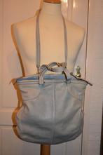 Nicoli, leuke vintage licht blauw leren tas, Sieraden, Tassen en Uiterlijk, Tassen | Damestassen, Ophalen of Verzenden, Zo goed als nieuw