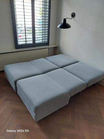 2 slaapbanken (80 x 200) beschikbaar voor biedingen