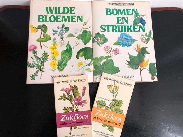 Set boeken; wilde bloemen, bomen determineren, Boeken, Natuur, Gelezen, Bloemen, Planten en Bomen, Ophalen of Verzenden