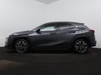 Lexus UX 250h Business Line (bj 2024, automaat), Auto's, Lexus, Te koop, Zilver of Grijs, 1515 kg, Emergency brake assist