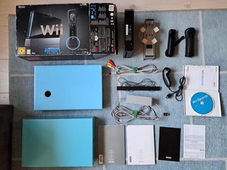 Nintendo Wii met Wii Sports, Spelcomputers en Games, Spelcomputers | Nintendo Wii, Zo goed als nieuw, Ophalen of Verzenden