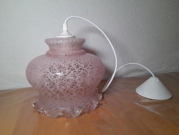 Hanglamp glas Frankrijk roze vintage beschikbaar voor biedingen
