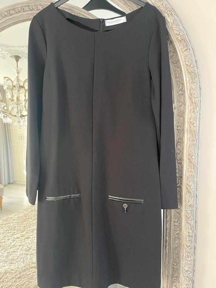 Nieuw ! Zwart Rinascimento jurkje maat L (valt als M), Kleding | Dames, Jurken, Nieuw, Maat 38/40 (M), Zwart, Boven de knie, Ophalen of Verzenden