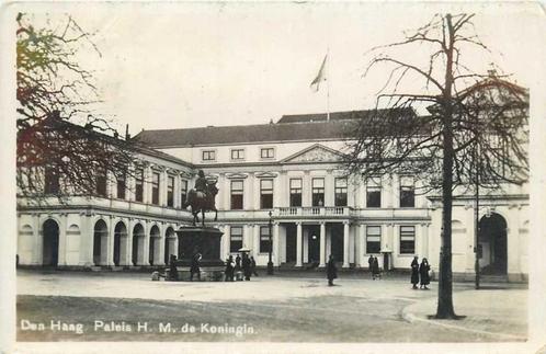 (300-151-013) Den Haag Paleis de Koningin, Verzamelen, Ansichtkaarten | Nederland, Zuid-Holland, Verzenden