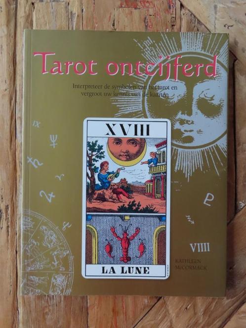 Tarot ontcijferd., Boeken, Esoterie en Spiritualiteit, Gelezen, Instructieboek, Tarot of Kaarten leggen, Ophalen of Verzenden
