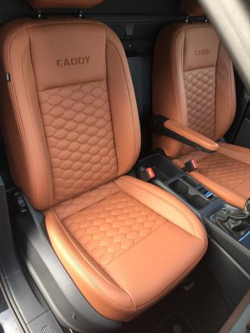 Originele leerset VW Caddy (vanaf modeljaar 2023)  beschikbaar voor biedingen