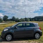 Toyota Urban Cruiser 1.3 VVT-i | 2009 | Grijs, Auto's, Voorwielaandrijving, 4 cilinders, 100 pk, 48 €/maand