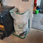 Afvalzakhouder, Ophalen