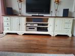 Dressoir. Massief hout. zwaar uitgevoerd, Huis en Inrichting, Gebruikt, 200 cm of meer, Grenenhout, Ophalen