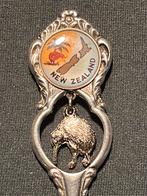 Vintage verzilverd lepeltje New Sealand., Ophalen of Verzenden