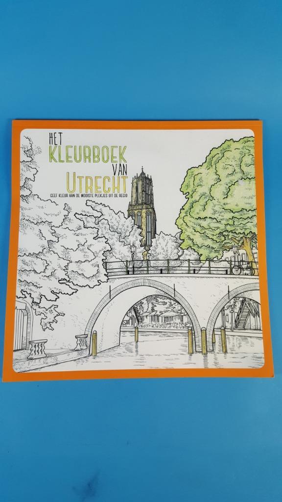 Het Kleurboek van Utrecht kleurplaten Veldboeket Lektuur 7C2, Hobby en Vrije tijd, Tekenen, Gebruikt, Overige typen, Ophalen of Verzenden