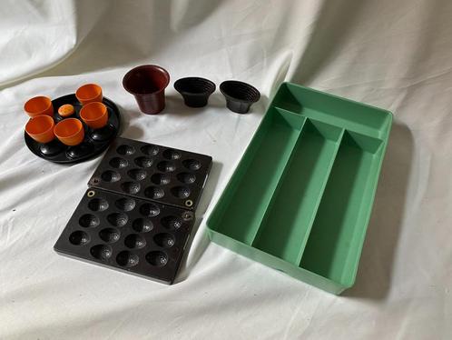Art Deco 13 delige gebruiksset van bakeliet/melamine,, Antiek en Kunst, Curiosa en Brocante, Ophalen
