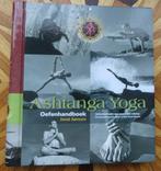 Ashtanga Yoga - Oefenhandboek, Verzenden, Zo goed als nieuw, Meditatie of Yoga, Instructieboek