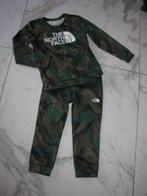 110-116 THE NORTH FACE  trainingspak, Kinderen en Baby's, Kinderkleding | Maat 110, Ophalen of Verzenden, Zo goed als nieuw, Jongen