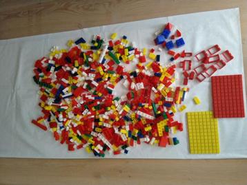 Monti bouwstenen beschikbaar voor biedingen