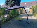 Zweefparasol kleur taupe, Ophalen, Gebruikt, 2 tot 3 meter, Zweefparasol