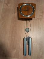 Klok Wandklok Pendule Vintage Klok Jaren 70, Ophalen of Verzenden, Gebruikt, Wandklok