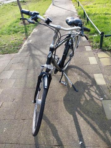 Heren fiets beschikbaar voor biedingen