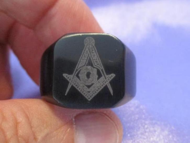 Black Master Masonic (Vrijmetselaars) zegelring, Ø 21,8 mm, Sieraden, Tassen en Uiterlijk, Ringen, Nieuw, Heer, 20 of groter, Zwart