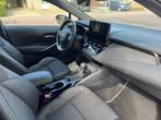 Toyota COROLLA 1.8 HYBRID TEAM D AUTOMAAT / CARPLAY / CAMERA, 450 kg, Gebruikt, 4 cilinders, Corolla