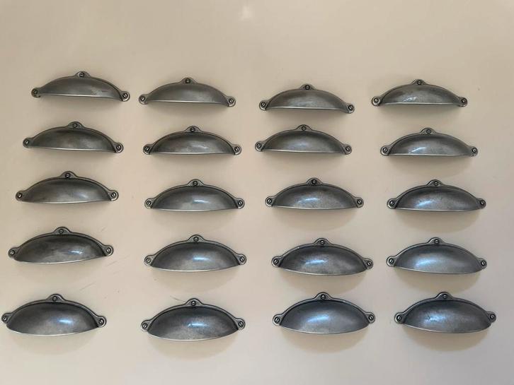 16 metalen deurgrepen kastgrepen keukengrepen komgrepen 16 x, Doe-het-zelf en Verbouw, Hang- en Sluitwerk, Gebruikt, Overige typen