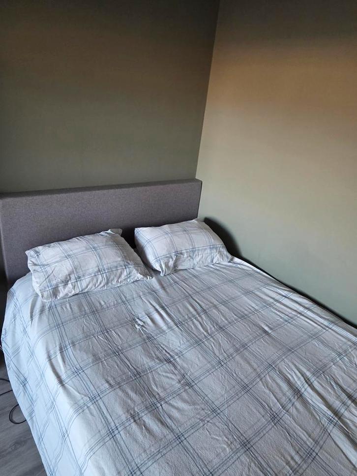 Boxspring 140x200 cm grijs, Huis en Inrichting, Slaapkamer | Bedden, Gebruikt, Tweepersoons, 140 cm, 200 cm, Stof, Grijs, Ophalen