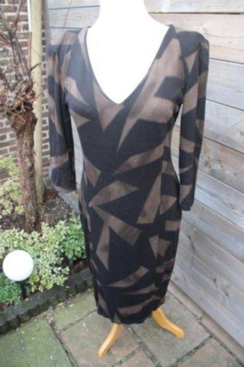 Jurk zwart/ bruin Isabel de Pedro mt 42 Vaste prijs AANBIEDI, Kleding | Dames, Jurken, Zo goed als nieuw, Maat 42/44 (L), Zwart