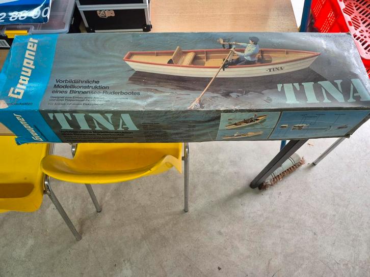 Bouwpakket Graupner Tina, Hobby en Vrije tijd, Modelbouw | Boten en Schepen, Gebruikt, Overige merken, Ophalen of Verzenden