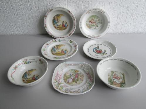 Peter Rabbit servies, Huis en Inrichting, Keuken | Servies, Zo goed als nieuw, Kop(pen) en/of Schotel(s), Overige stijlen, Ophalen of Verzenden