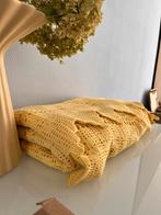 Vintage gehaakt plaid/ kleed geel, Huis en Inrichting, Woonaccessoires | Plaids en Woondekens, Ophalen of Verzenden, Zo goed als nieuw