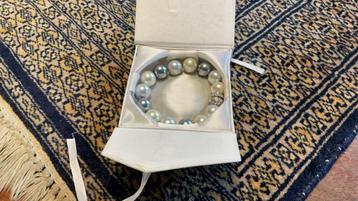 Vintage Armband , grote parels met magneetsluiting Fr.Walder beschikbaar voor biedingen