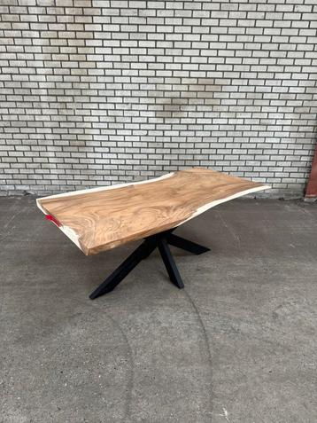 Suar Boomstamtafel 180cm - Prachtige Tafel!