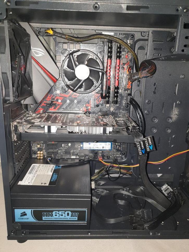 Game PC - I5 9600K, Computers en Software, Desktop Pc's, Gebruikt, 3 tot 4 Ghz, SSD, 16 GB, Met videokaart, Gaming, Ophalen