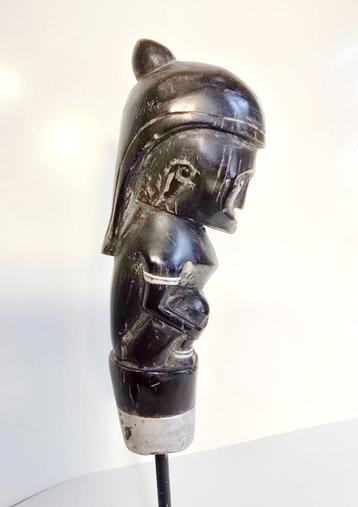 Batak Sumatra - buffelhoorn handvat van wapen beschikbaar voor biedingen