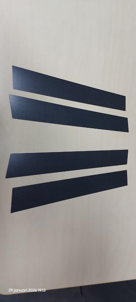 Ford Fiësta mk7 - 7.5 carbon raamstijl sticker, Ophalen of Verzenden