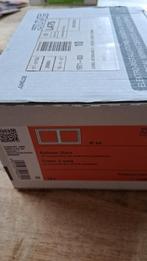 Nieuw!!10 stuks Jung LS 990 2 voudig lichtgrijze afdekramen, Doe-het-zelf en Verbouw, Elektra en Kabels, Ophalen of Verzenden