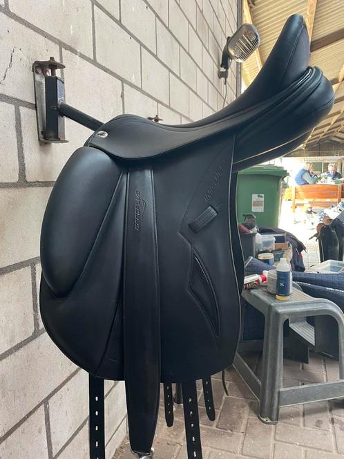 Zgn Dressuurzadel Erreplus Impulse Mono compact, Dieren en Toebehoren, Paarden en Pony's | Zadels, Zo goed als nieuw, Dressuur