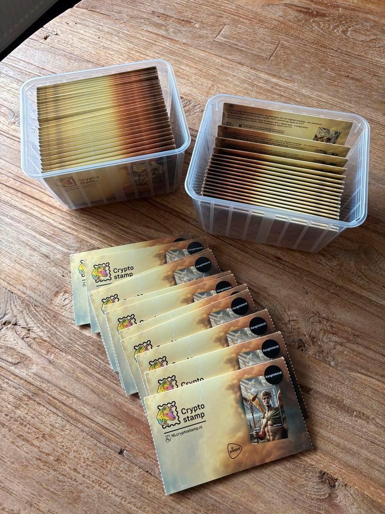 ≥ Nederlandse Crypto Postzegel 2025 - Hermes zwart 57 stuks — Postzegels |  Nederland — Marktplaats