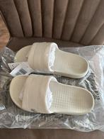Lacoste slippers maat 39,5 nieuw met kaartje erop, Ophalen of Verzenden, Nieuw