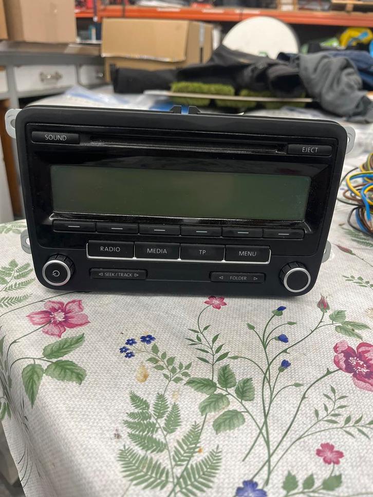 Volkswagen Polo 2010 Radio - Origineel, Auto diversen, Autoradio's, Gebruikt, Ophalen