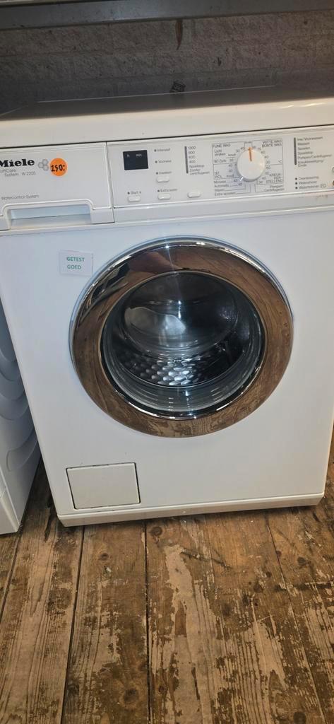 Miele softcare wasmachine met garantie, Witgoed en Apparatuur, Wasmachines, Gebruikt, 6 tot 8 kg, Minder dan 85 cm, 1200 tot 1600 toeren